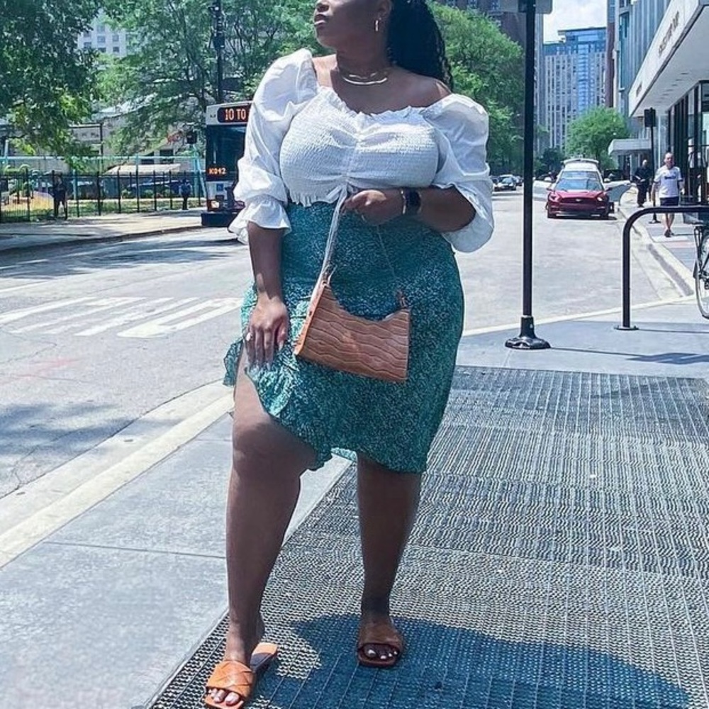 Plus size green floral midi skirt